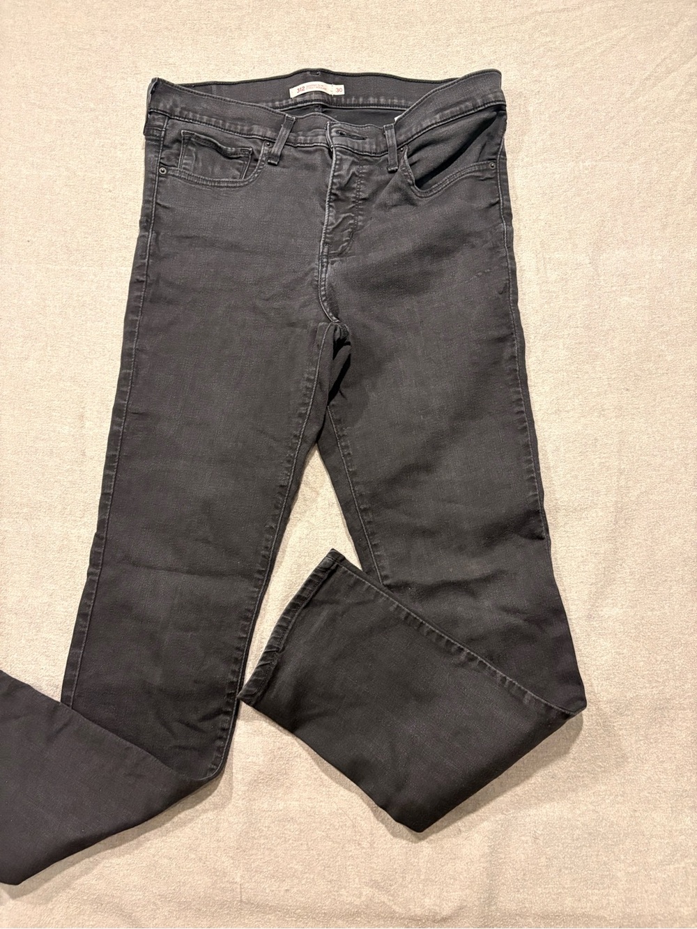 Women's Levi’s Black Shaping Slim Jeans. Stretch. 32. Casual.  Black Label